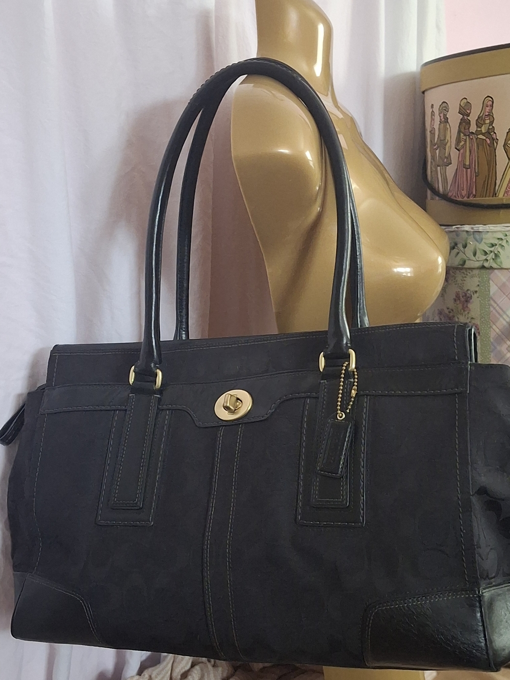 Coach Hampton Signature Large Tote